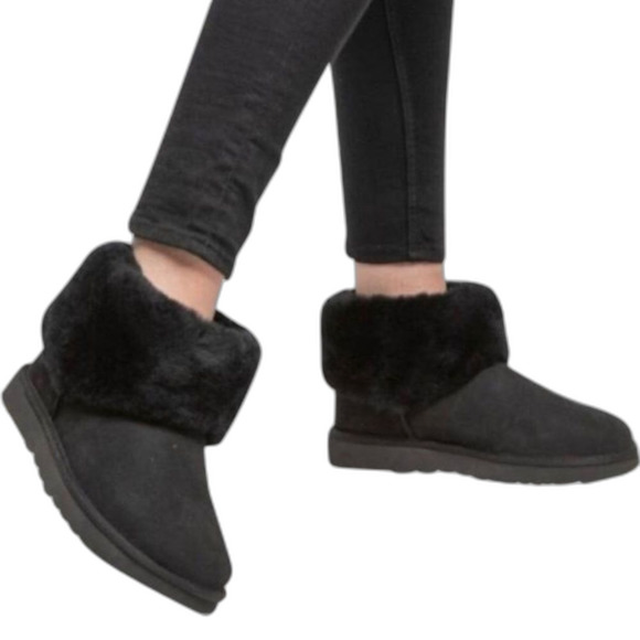 Ugg Classic Mini Fluff Genuine Shearling Bootie Size 8 - Picture 1 of 16